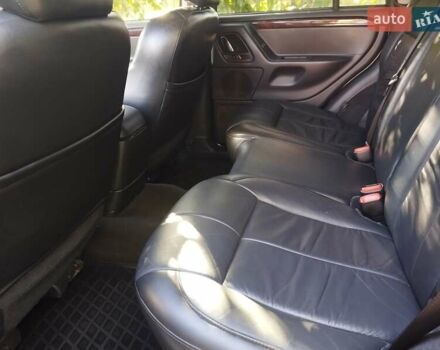 Чорний Джип Grand Cherokee, об'ємом двигуна 2.69 л та пробігом 406 тис. км за 8900 $, фото 12 на Automoto.ua
