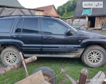 Чорний Джип Grand Cherokee, об'ємом двигуна 0 л та пробігом 176 тис. км за 4500 $, фото 1 на Automoto.ua