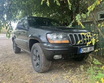 Джип Гранд Чероки 2001 в Павлограде на Automoto.ua Черный Джип Гранд Чероки, объемом двигателя 0 л и пробегом 300 тыс. км за 3500 $, фото 2 на Automoto.ua