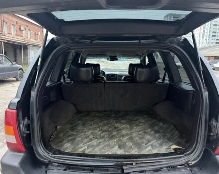 Черный Джип Гранд Чероки, объемом двигателя 2.5 л и пробегом 266 тыс. км за 3700 $, фото 8 на Automoto.ua