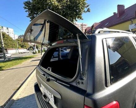 Черный Джип Гранд Чероки, объемом двигателя 2.69 л и пробегом 270 тыс. км за 11000 $, фото 6 на Automoto.ua