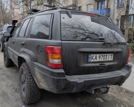 Чорний Джип Grand Cherokee, об'ємом двигуна 4.7 л та пробігом 240 тис. км за 9000 $, фото 1 на Automoto.ua