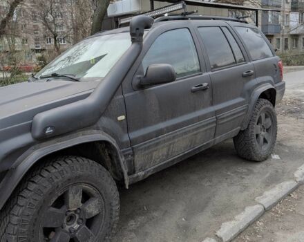 Чорний Джип Grand Cherokee, об'ємом двигуна 4.7 л та пробігом 240 тис. км за 9000 $, фото 2 на Automoto.ua