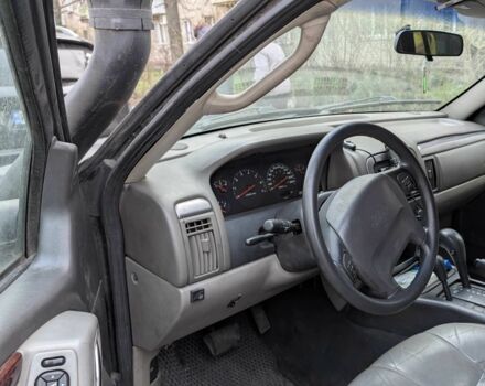 Чорний Джип Grand Cherokee, об'ємом двигуна 4.7 л та пробігом 240 тис. км за 9000 $, фото 3 на Automoto.ua