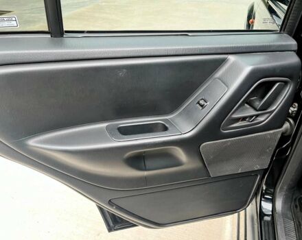Чорний Джип Grand Cherokee, об'ємом двигуна 2.7 л та пробігом 316 тис. км за 8990 $, фото 6 на Automoto.ua