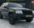 Черный Джип Гранд Чероки, объемом двигателя 2.69 л и пробегом 300 тыс. км за 8600 $, фото 1 на Automoto.ua