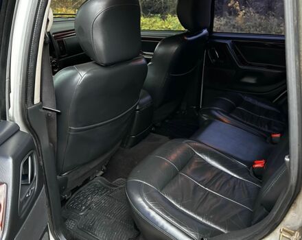 Чорний Джип Grand Cherokee, об'ємом двигуна 2.7 л та пробігом 370 тис. км за 4500 $, фото 22 на Automoto.ua