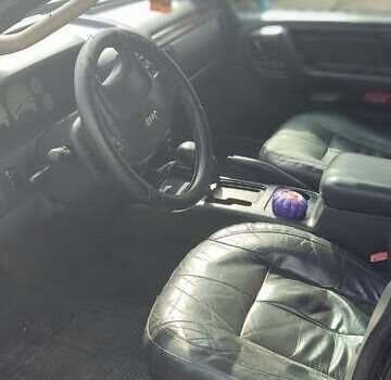 Черный Джип Гранд Чероки, объемом двигателя 2.7 л и пробегом 250 тыс. км за 5600 $, фото 3 на Automoto.ua