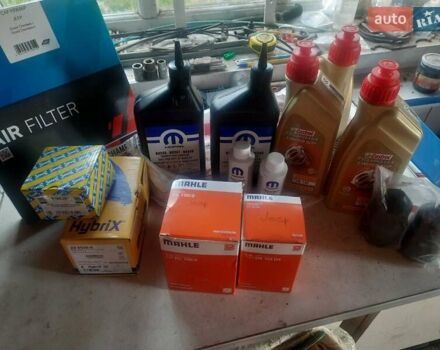 Черный Джип Гранд Чероки, объемом двигателя 2.69 л и пробегом 240 тыс. км за 9000 $, фото 28 на Automoto.ua