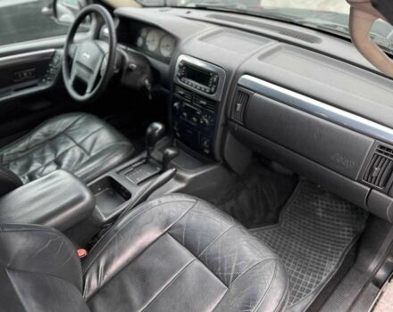 Черный Джип Гранд Чероки, объемом двигателя 2.7 л и пробегом 260 тыс. км за 4000 $, фото 10 на Automoto.ua