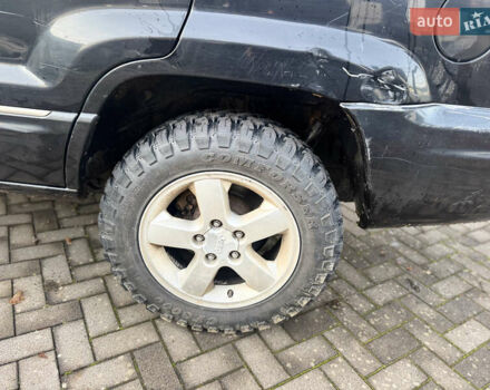 Черный Джип Гранд Чероки, объемом двигателя 2.7 л и пробегом 221 тыс. км за 3142 $, фото 8 на Automoto.ua