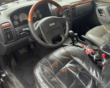 Черный Джип Гранд Чероки, объемом двигателя 2.7 л и пробегом 370 тыс. км за 6000 $, фото 7 на Automoto.ua