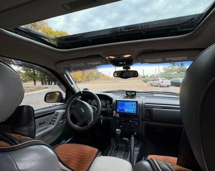 Чорний Джип Grand Cherokee, об'ємом двигуна 2.69 л та пробігом 364 тис. км за 10900 $, фото 26 на Automoto.ua