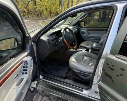 Джип Гранд Чероки 2004 в Изюме на Automoto.ua Черный Джип Гранд Чероки, объемом двигателя 2.7 л и пробегом 344 тыс. км за 4300 $, фото 7 на Automoto.ua