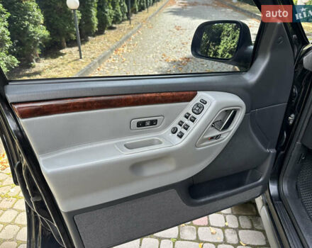 Чорний Джип Grand Cherokee, об'ємом двигуна 2.69 л та пробігом 286 тис. км за 16000 $, фото 20 на Automoto.ua