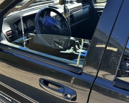 Чорний Джип Grand Cherokee, об'ємом двигуна 2.7 л та пробігом 200 тис. км за 4800 $, фото 8 на Automoto.ua