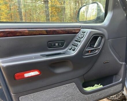 Чорний Джип Grand Cherokee, об'ємом двигуна 2.7 л та пробігом 231 тис. км за 3019 $, фото 2 на Automoto.ua