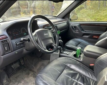 Чорний Джип Grand Cherokee, об'ємом двигуна 2.7 л та пробігом 231 тис. км за 3019 $, фото 3 на Automoto.ua