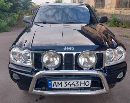 Черный Джип Гранд Чероки, объемом двигателя 3 л и пробегом 300 тыс. км за 5500 $, фото 1 на Automoto.ua