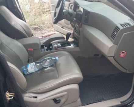 Черный Джип Гранд Чероки, объемом двигателя 3 л и пробегом 300 тыс. км за 5500 $, фото 14 на Automoto.ua