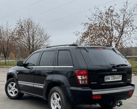 Черный Джип Гранд Чероки, объемом двигателя 2.99 л и пробегом 350 тыс. км за 9350 $, фото 4 на Automoto.ua