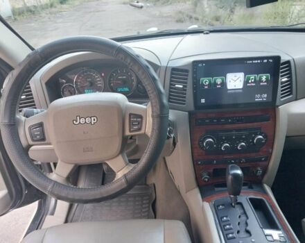 Черный Джип Гранд Чероки, объемом двигателя 3 л и пробегом 300 тыс. км за 5500 $, фото 4 на Automoto.ua