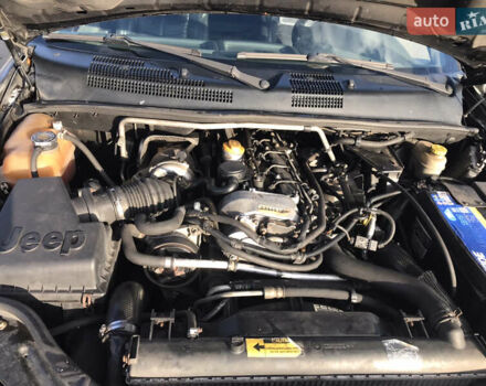 Черный Джип Гранд Чероки, объемом двигателя 2.7 л и пробегом 280 тыс. км за 4999 $, фото 15 на Automoto.ua