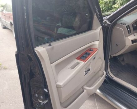 Черный Джип Гранд Чероки, объемом двигателя 3 л и пробегом 300 тыс. км за 5500 $, фото 15 на Automoto.ua