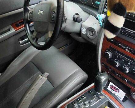 Чорний Джип Grand Cherokee, об'ємом двигуна 3 л та пробігом 300 тис. км за 3300 $, фото 7 на Automoto.ua