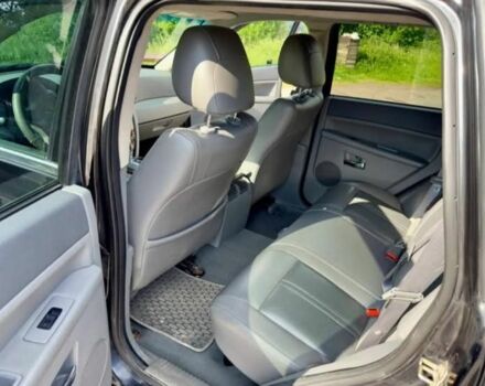 Черный Джип Гранд Чероки, объемом двигателя 3 л и пробегом 243 тыс. км за 3400 $, фото 9 на Automoto.ua