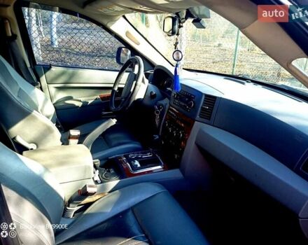 Черный Джип Гранд Чероки, объемом двигателя 2.99 л и пробегом 278 тыс. км за 9000 $, фото 3 на Automoto.ua