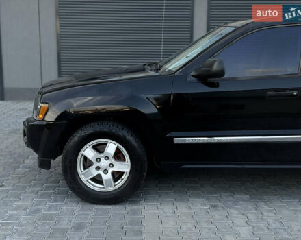 Черный Джип Гранд Чероки, объемом двигателя 3.7 л и пробегом 202 тыс. км за 9300 $, фото 16 на Automoto.ua