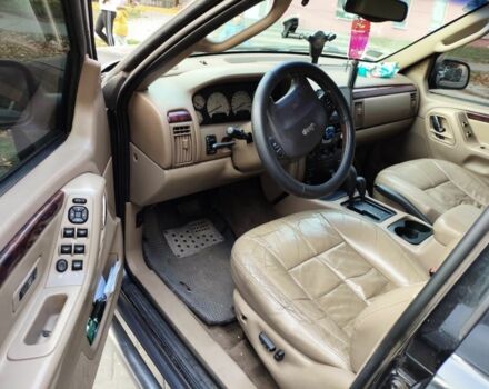 Черный Джип Гранд Чероки, объемом двигателя 2.7 л и пробегом 320 тыс. км за 7000 $, фото 6 на Automoto.ua