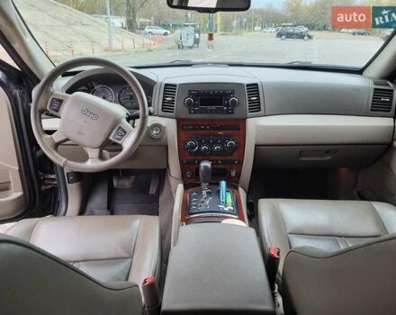 Чорний Джип Grand Cherokee, об'ємом двигуна 4.7 л та пробігом 230 тис. км за 9700 $, фото 9 на Automoto.ua