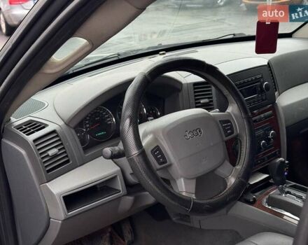 Черный Джип Гранд Чероки, объемом двигателя 2.99 л и пробегом 360 тыс. км за 9999 $, фото 17 на Automoto.ua