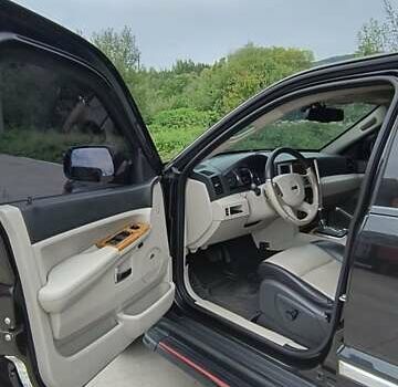 Чорний Джип Grand Cherokee, об'ємом двигуна 2.99 л та пробігом 223 тис. км за 12500 $, фото 6 на Automoto.ua