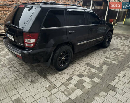 Черный Джип Гранд Чероки, объемом двигателя 2.99 л и пробегом 380 тыс. км за 10700 $, фото 3 на Automoto.ua