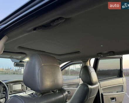 Черный Джип Гранд Чероки, объемом двигателя 2.99 л и пробегом 252 тыс. км за 12000 $, фото 8 на Automoto.ua