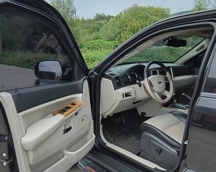 Чорний Джип Grand Cherokee, об'ємом двигуна 3 л та пробігом 223 тис. км за 12500 $, фото 5 на Automoto.ua