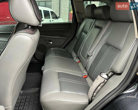 Чорний Джип Grand Cherokee, об'ємом двигуна 3 л та пробігом 283 тис. км за 8500 $, фото 40 на Automoto.ua