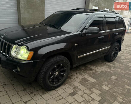 Черный Джип Гранд Чероки, объемом двигателя 2.99 л и пробегом 380 тыс. км за 10700 $, фото 2 на Automoto.ua