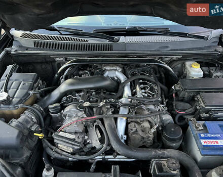 Черный Джип Гранд Чероки, объемом двигателя 2.99 л и пробегом 252 тыс. км за 12000 $, фото 11 на Automoto.ua