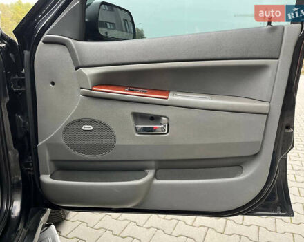 Чорний Джип Grand Cherokee, об'ємом двигуна 3 л та пробігом 283 тис. км за 8500 $, фото 30 на Automoto.ua