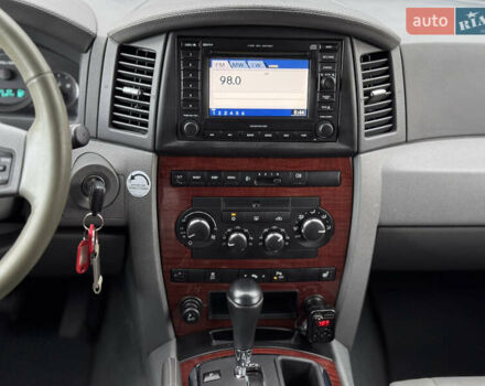 Чорний Джип Grand Cherokee, об'ємом двигуна 2.99 л та пробігом 240 тис. км за 11999 $, фото 29 на Automoto.ua