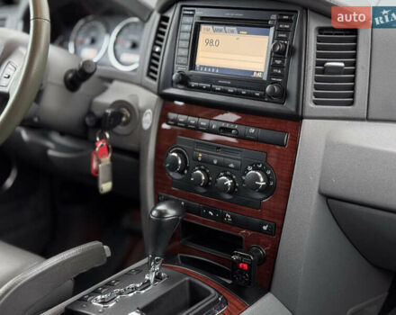 Чорний Джип Grand Cherokee, об'ємом двигуна 2.99 л та пробігом 240 тис. км за 11999 $, фото 21 на Automoto.ua
