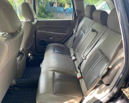 Чорний Джип Grand Cherokee, об'ємом двигуна 3 л та пробігом 296 тис. км за 6800 $, фото 6 на Automoto.ua