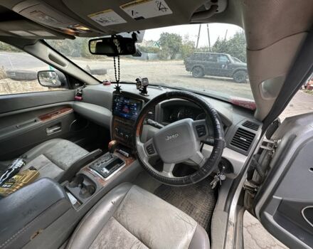 Чорний Джип Grand Cherokee, об'ємом двигуна 3 л та пробігом 300 тис. км за 4000 $, фото 7 на Automoto.ua