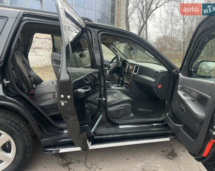 Черный Джип Гранд Чероки, объемом двигателя 3 л и пробегом 252 тыс. км за 9700 $, фото 17 на Automoto.ua