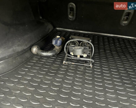 Черный Джип Гранд Чероки, объемом двигателя 3 л и пробегом 252 тыс. км за 9700 $, фото 31 на Automoto.ua