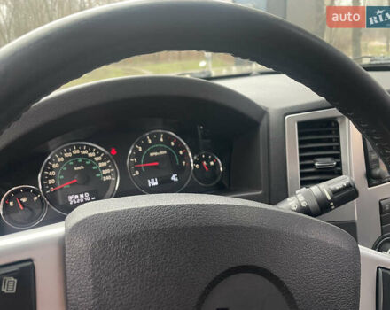 Черный Джип Гранд Чероки, объемом двигателя 3 л и пробегом 252 тыс. км за 9700 $, фото 23 на Automoto.ua